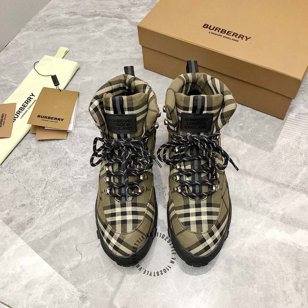 Giày sneaker boot Burberry nam fake