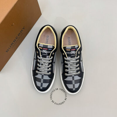 Giày sneaker Burberry