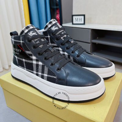Giày sneaker Burberry