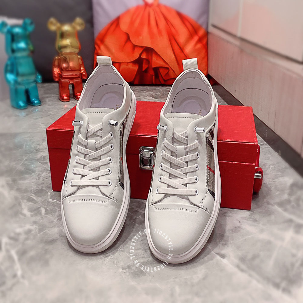 Giày sneaker Burberry chính hãng