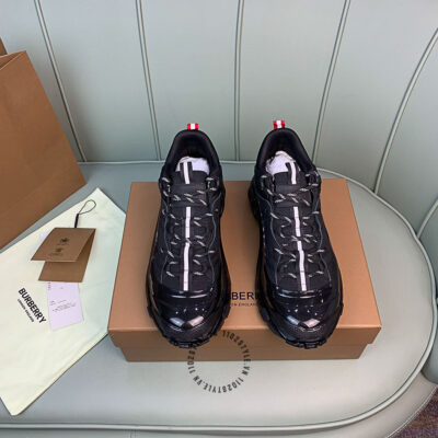Giày sneaker Burberry giá tốt