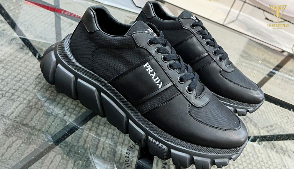 Giày sneaker Prada