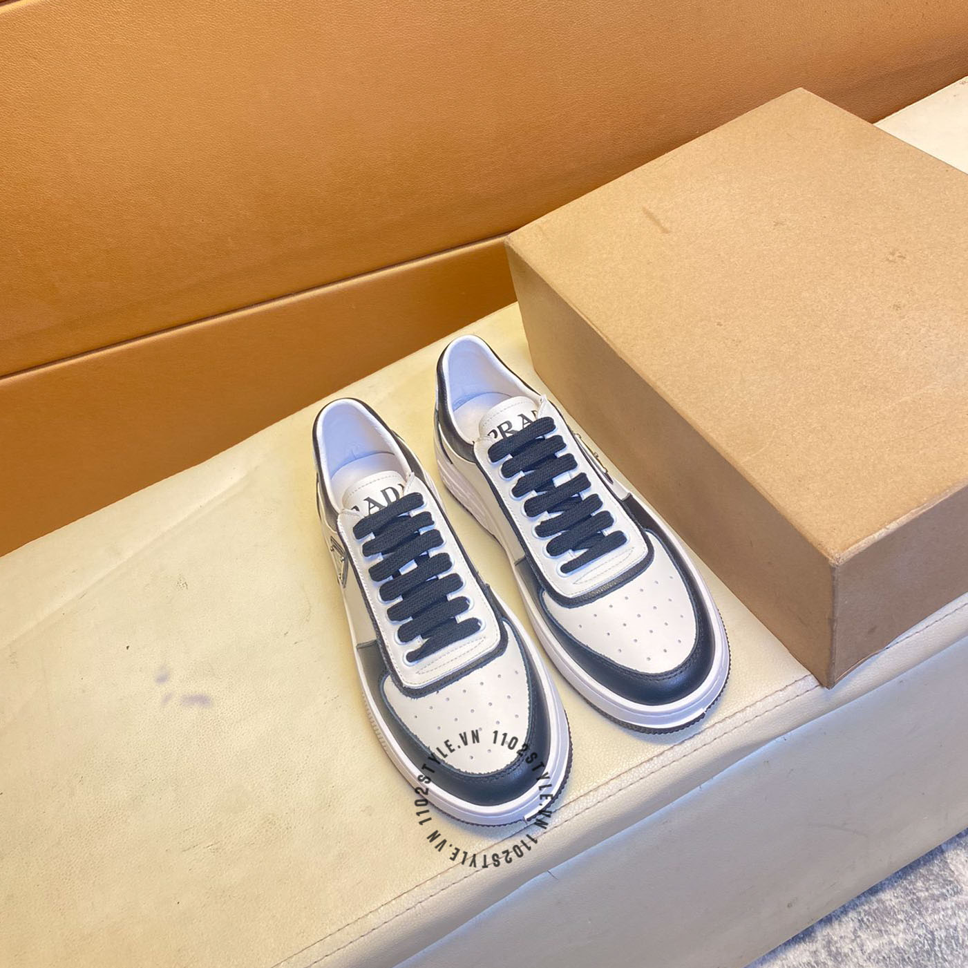 giày sock sneaker xịn