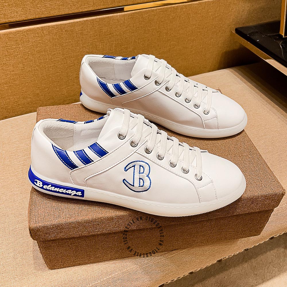 Giày thể thao Burberry