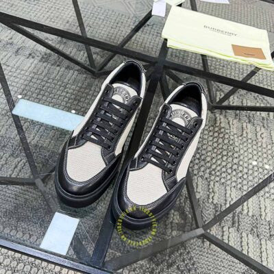 Giày thể thao Burberry