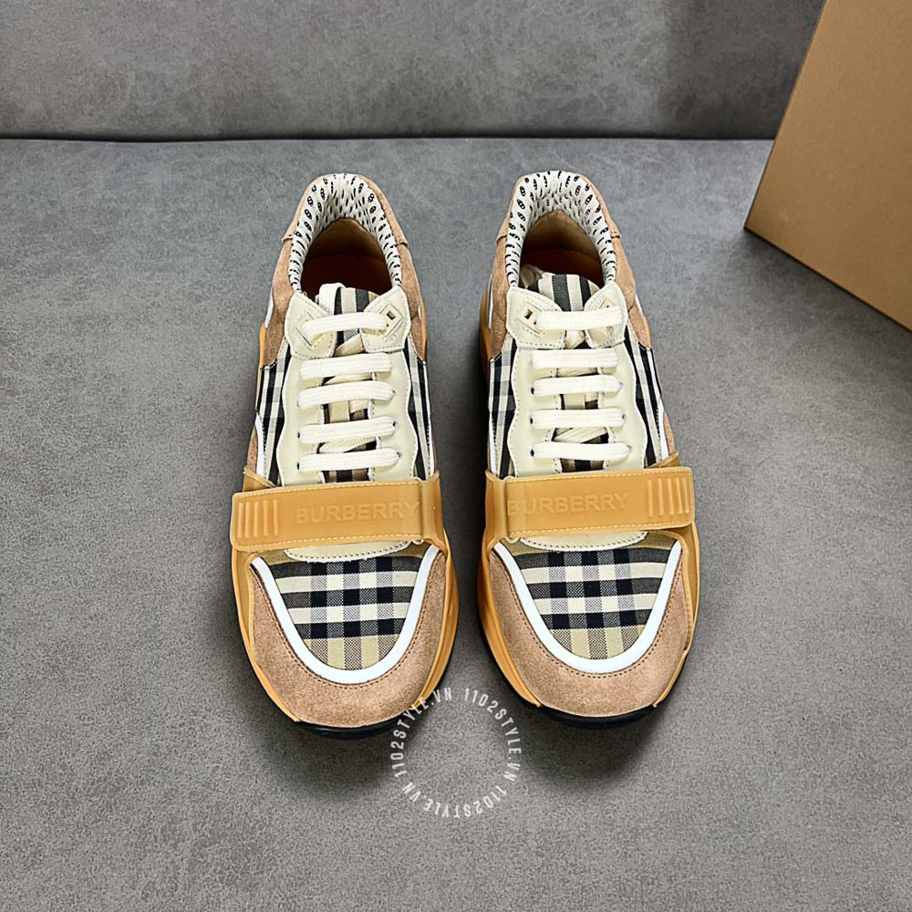 Giày thể thao Burberry chính hãng