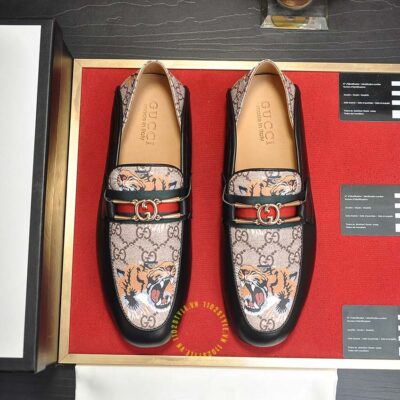 gucci tiger