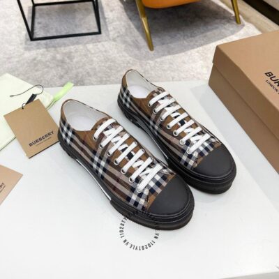 Sneaker Burberry