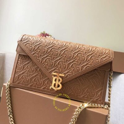túi đeo chéo burberry