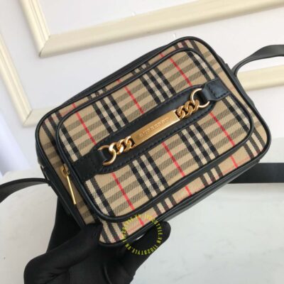 túi đeo chéo burberry