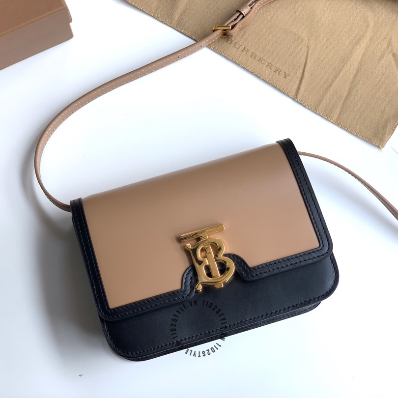 Túi đeo chéo Burberry nữ