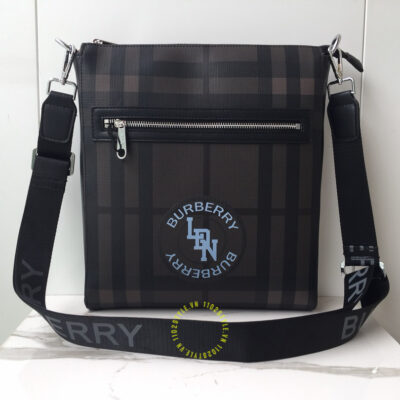 túi đeo chéo nam burberry