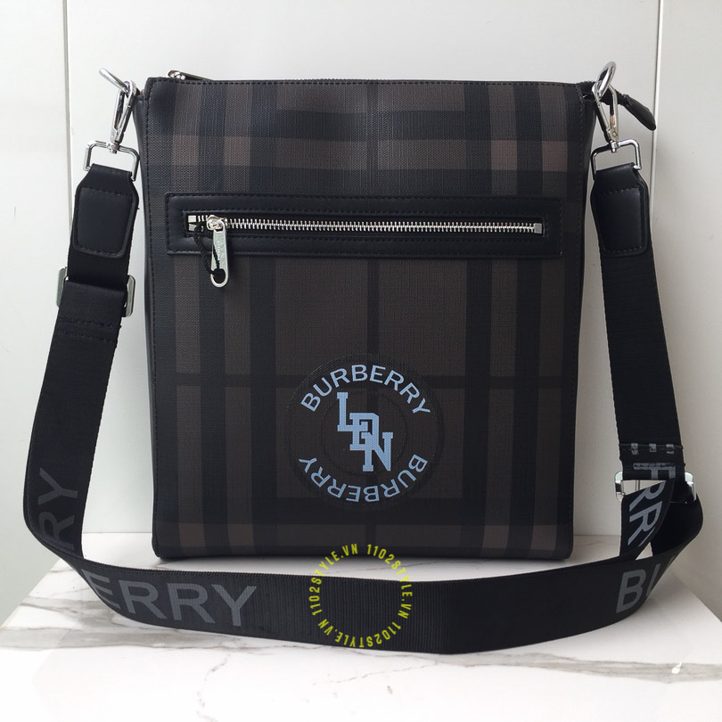 túi đeo chéo nam burberry