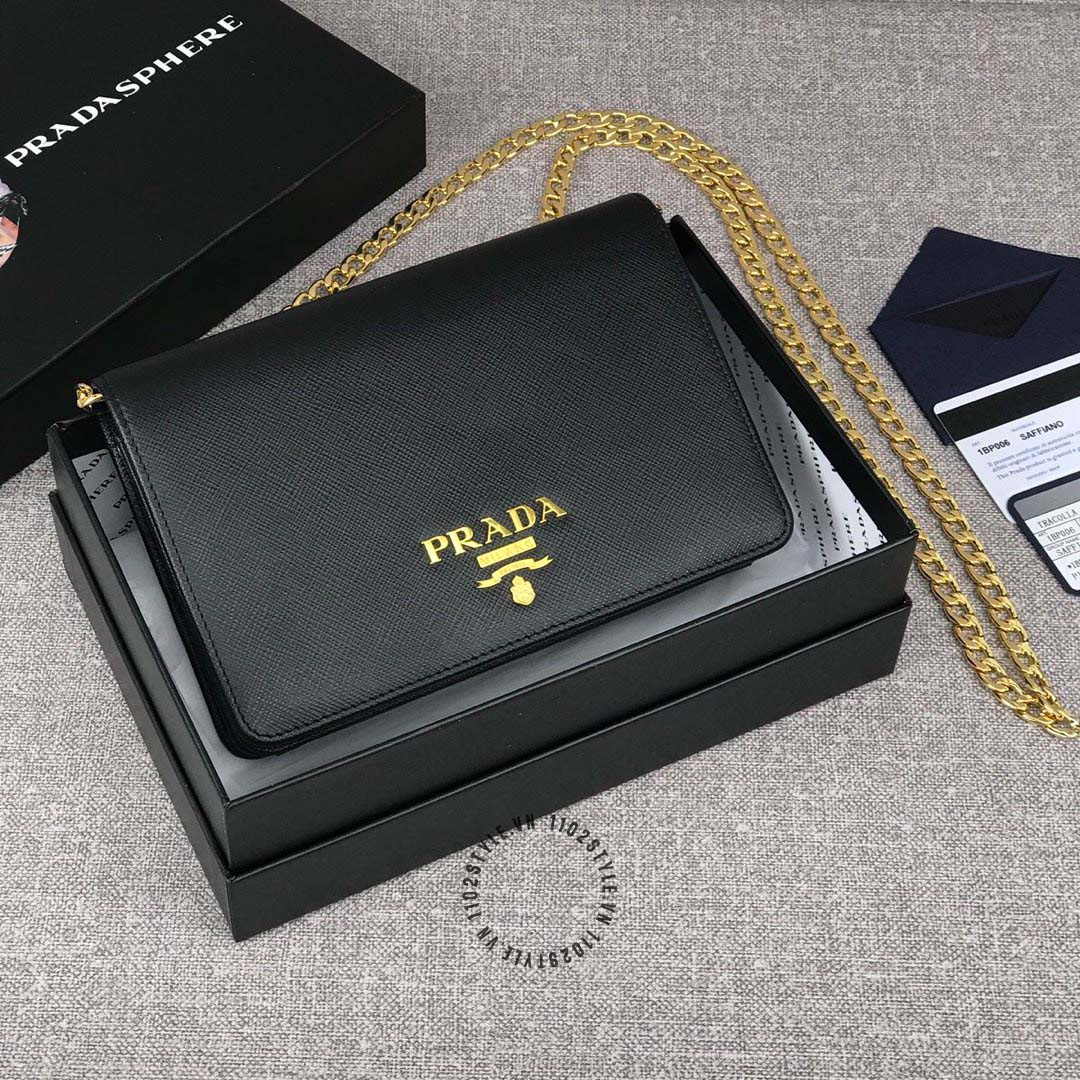 Túi đeo chéo Prada nữ