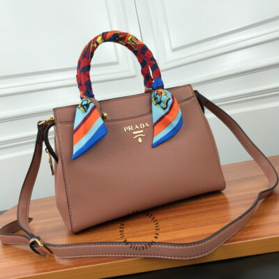 Túi xách hàng hiệu Prada