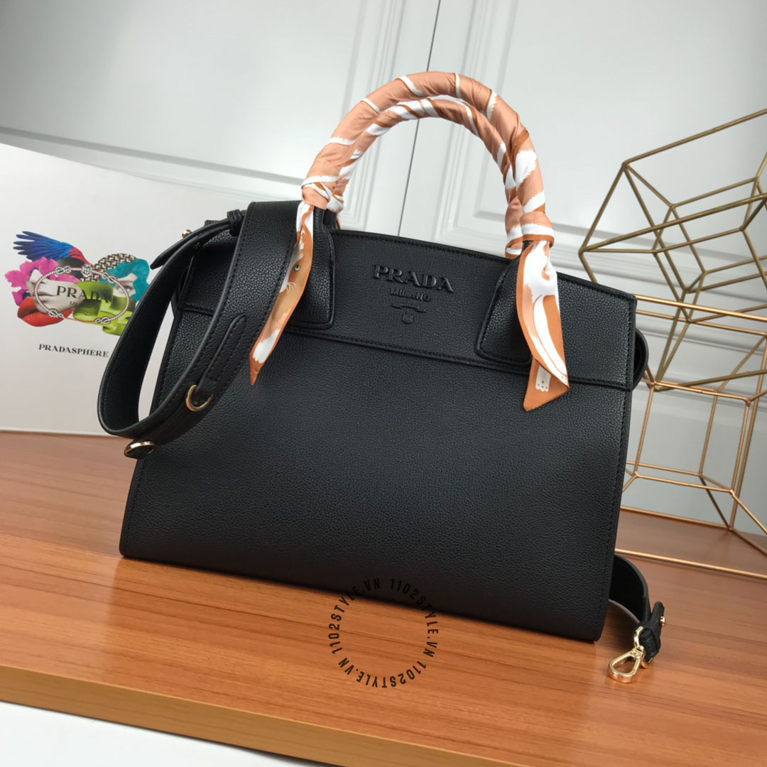 Túi xách hiệu Prada