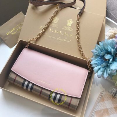 ví burberry nữ