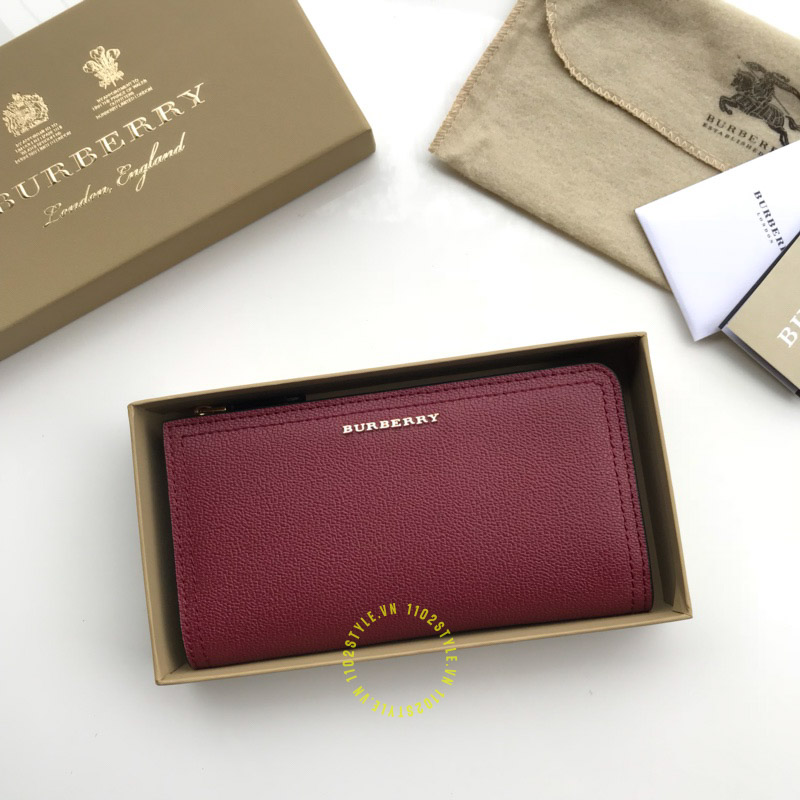 ví cầm tay burberry nữ hàng hiệu