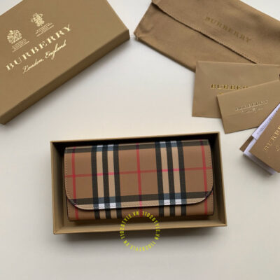 ví dài cầm tay burberry hàng hiệu