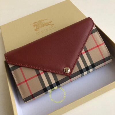 ví dài cầm tay nữ burberry