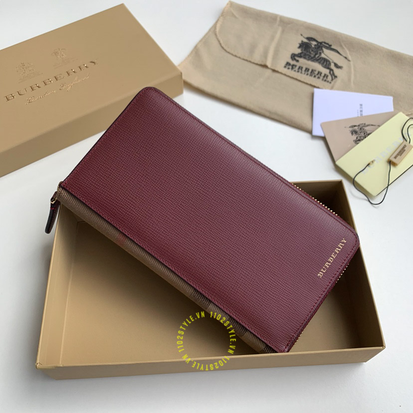 ví nữ cầm tay burberry