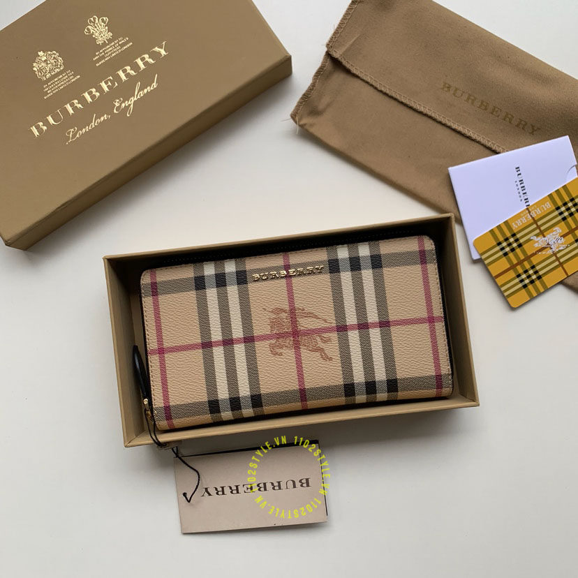 ví nữ cầm tay burberry