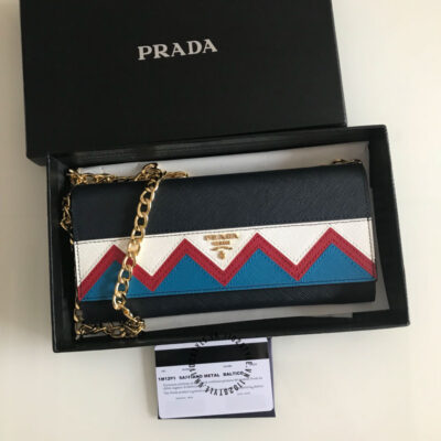 Ví nữ cầm tay Prada