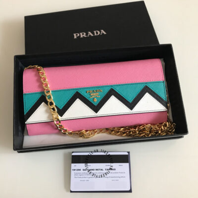 Ví Prada nữ