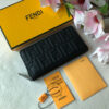 Bóp Fendi