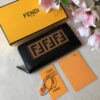 Bóp Fendi