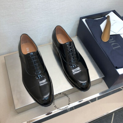 Giày Dior fake