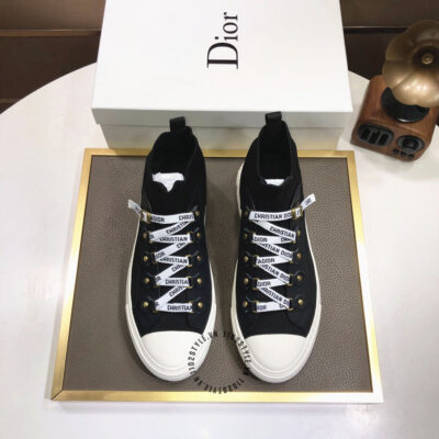 Giày Dior fake