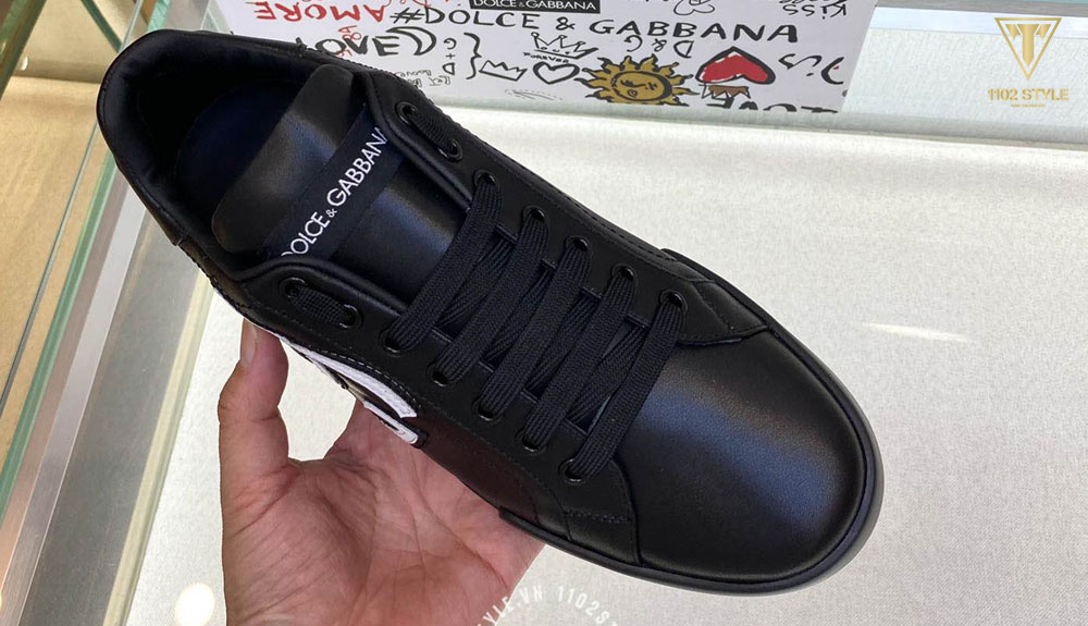 Giày Dolce & Gabbana like auth hợp với các loại trang phục nào?
