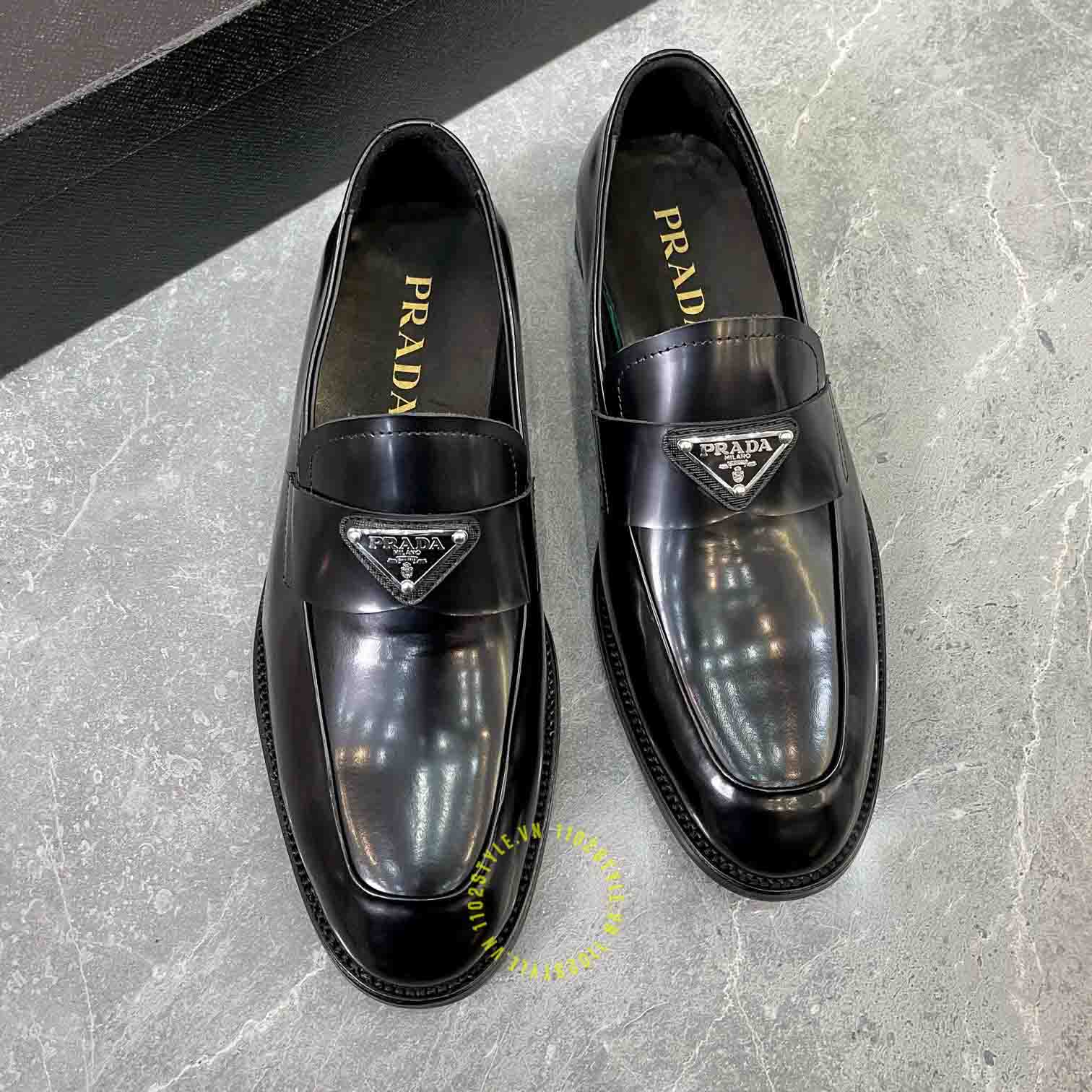 giày lười hàng hiệu prada