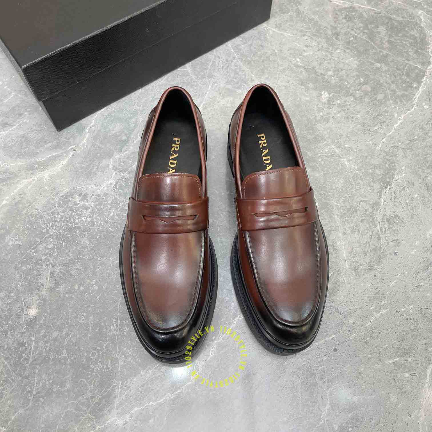 giày lười prada chính hãng