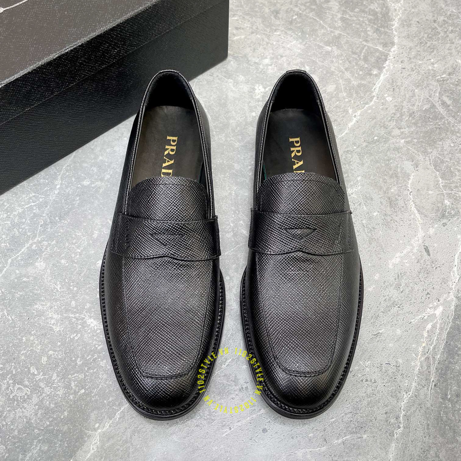 giày lười prada super fake