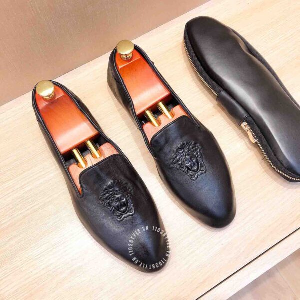 Giày loafer nam versace