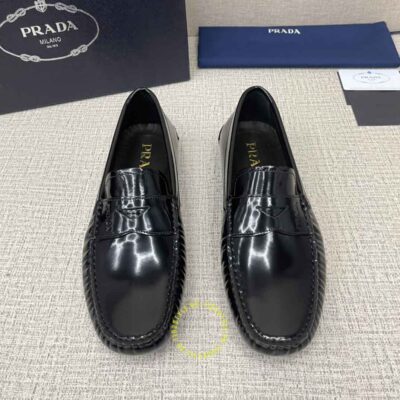 giày moca prada