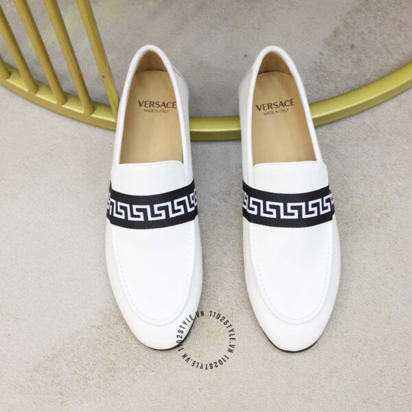 Giày moca versace