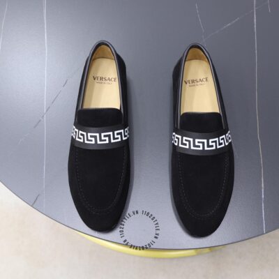Giày moca versace