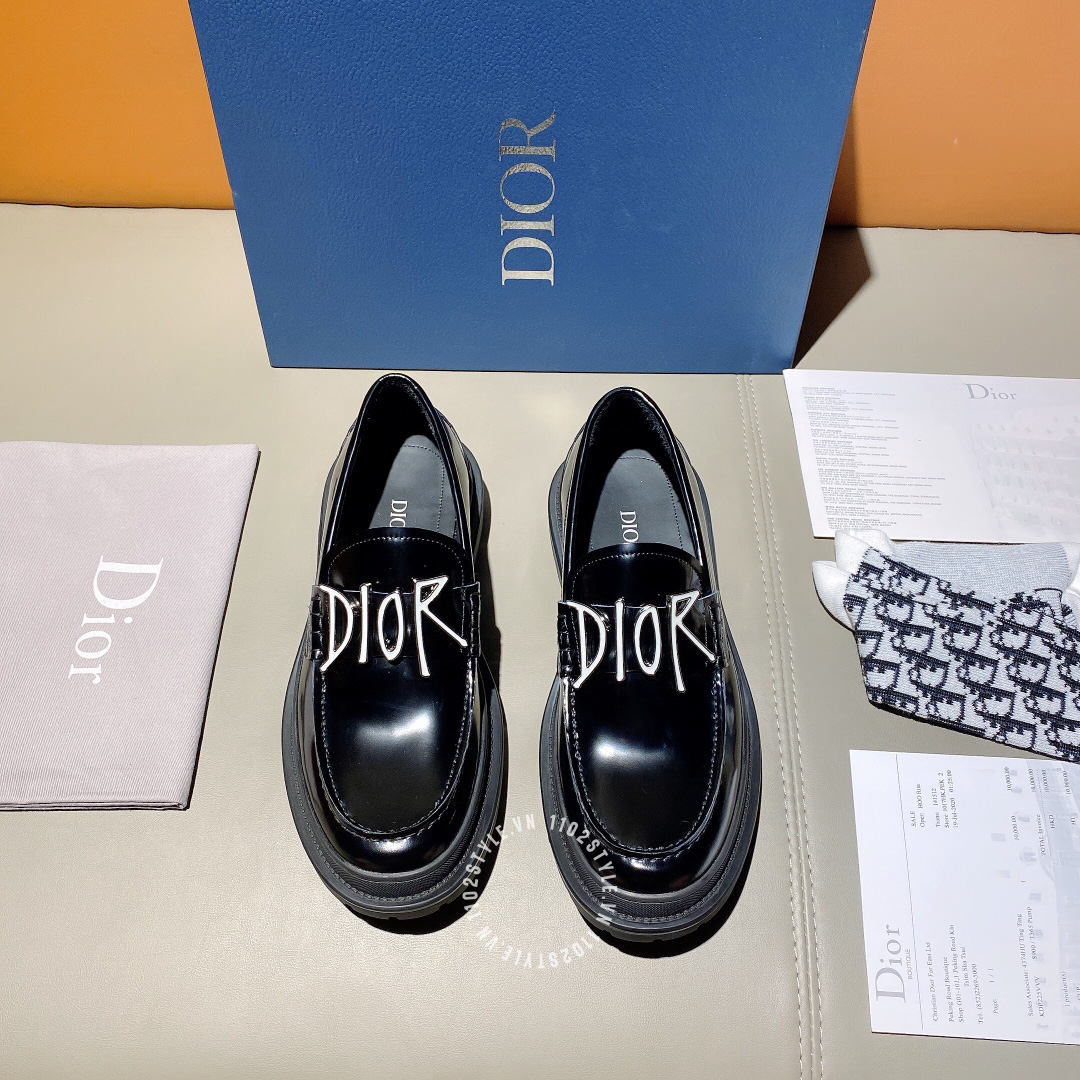 Dior Men  spring 2020  Menswear  Manners Maketh Consultant
