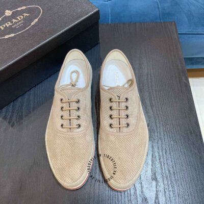 giày sneaker prada