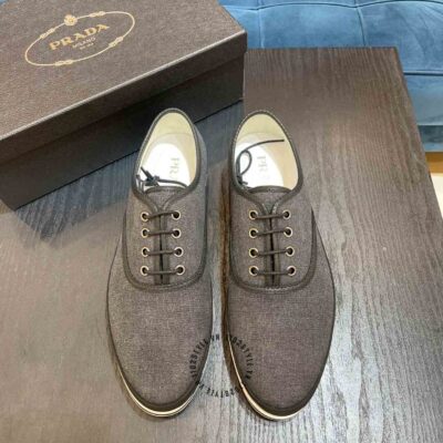 giày sneaker prada