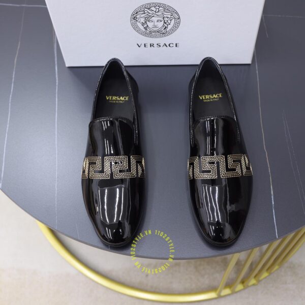 Giày versace xách tay