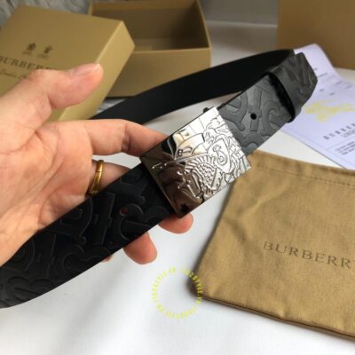thắt lưng burberry chính hãng