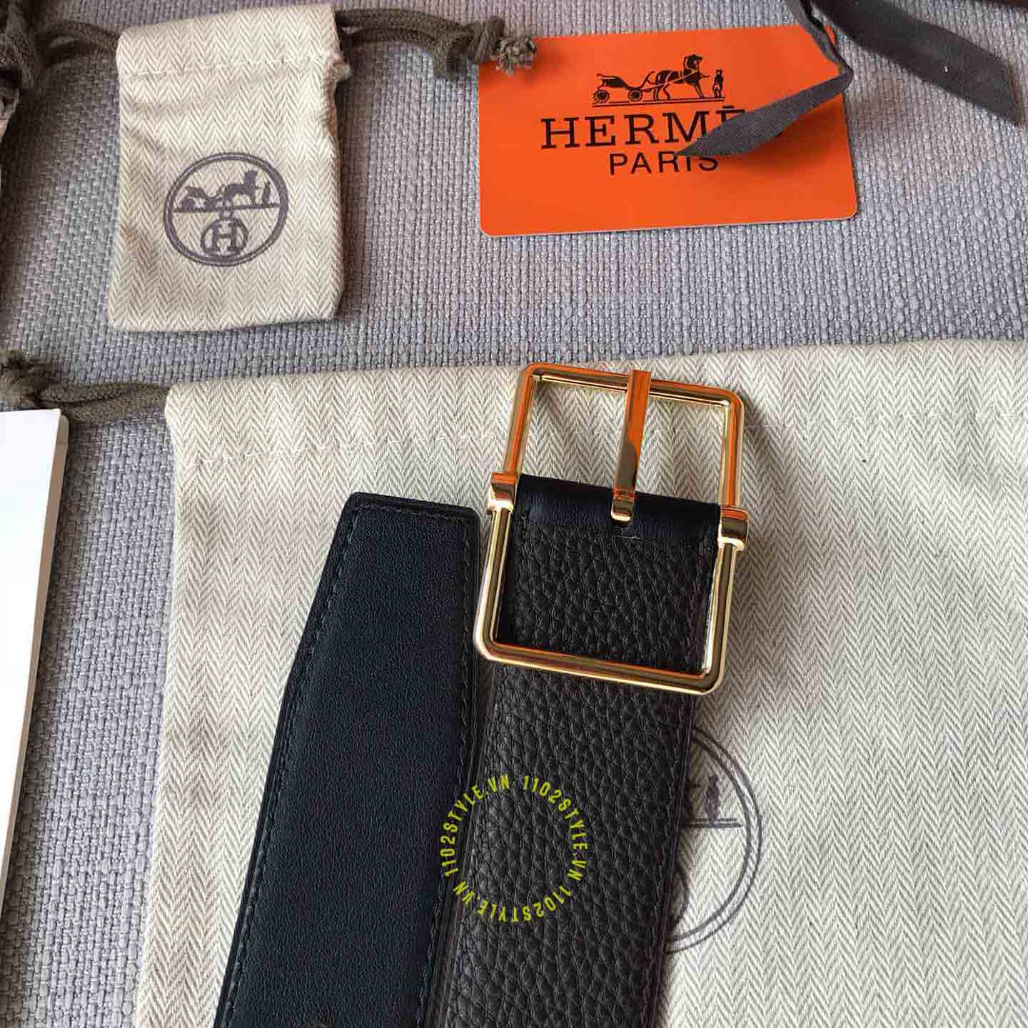 Độ hoàn thiện của thắt lưng Hermes dây đen khóa vàng Like Auth