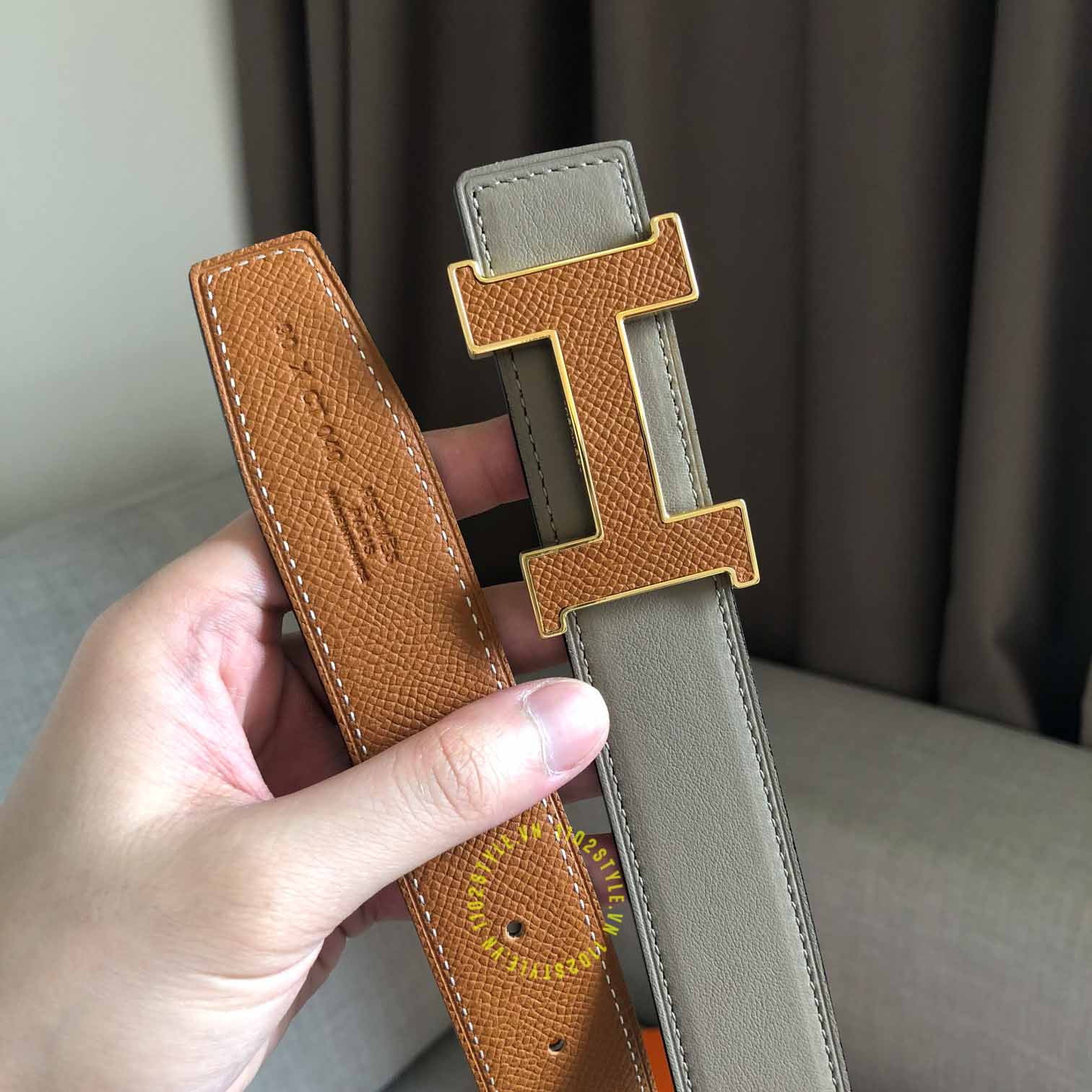 Độ hoàn thiện siêu cấp của thắt lưng Hermes Like Auth 2 mặt nâu ghi