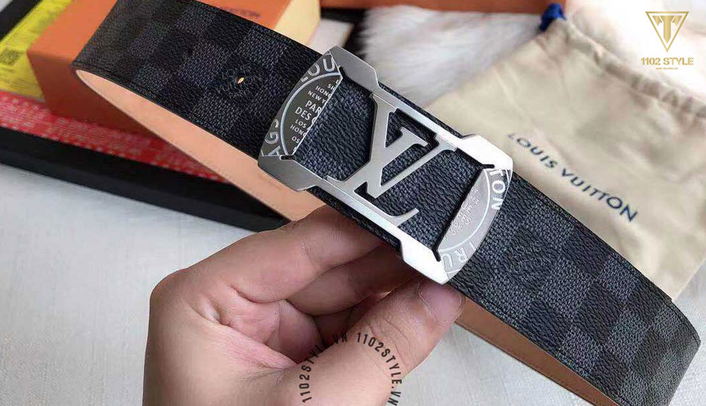 Thắt lưng Louis Vuitton nam phối cùng bộ Vest lịch lãm, dây nịt lv chính hãng giá bao nhiêu