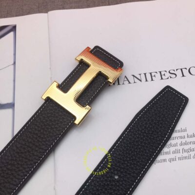 Độ hoàn thiện của thắt lưng Hermes da đen sần Like Auth