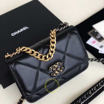 Túi đeo chéo chanel